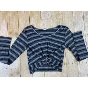 Women's Size‎ Medium Grey Black Stripe Cropped Knot Front Long Sleeve Henley